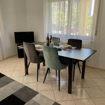 Apartment Eli - Zara Esterno foto