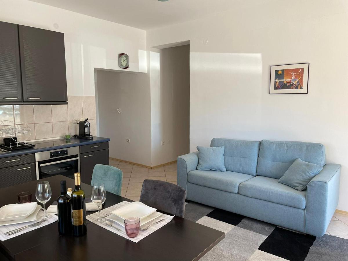 Apartment Eli - Zara Esterno foto